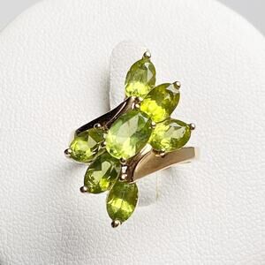 10K Yellow Gold Peridot Cluster Ring Marquise Green Stones Size 5.75